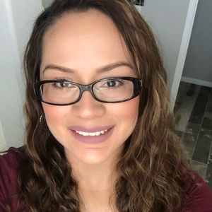 Meet your Posher, Brenda